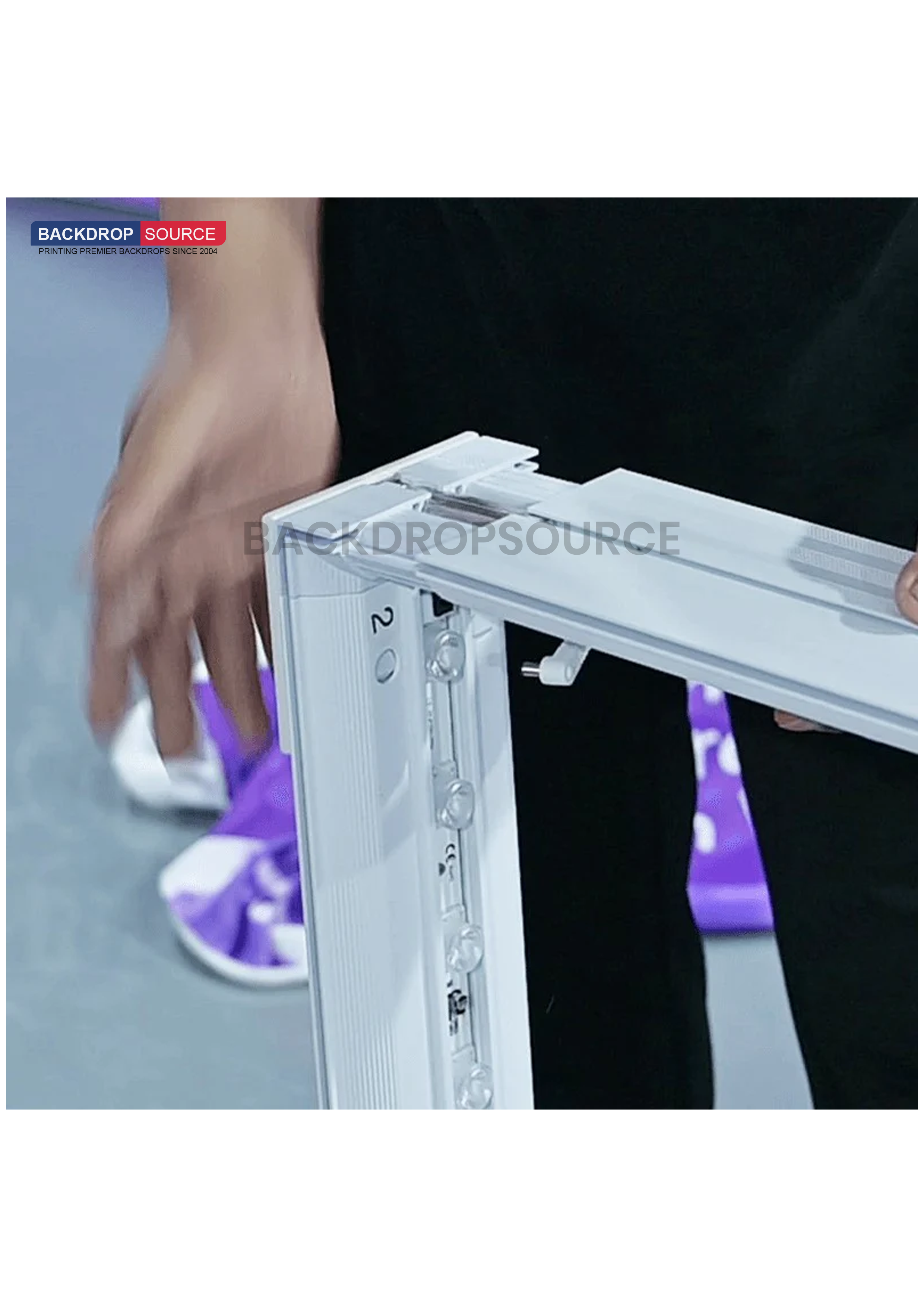4m SEG Modular Lightbox Display for Tradeshows - Model 2.