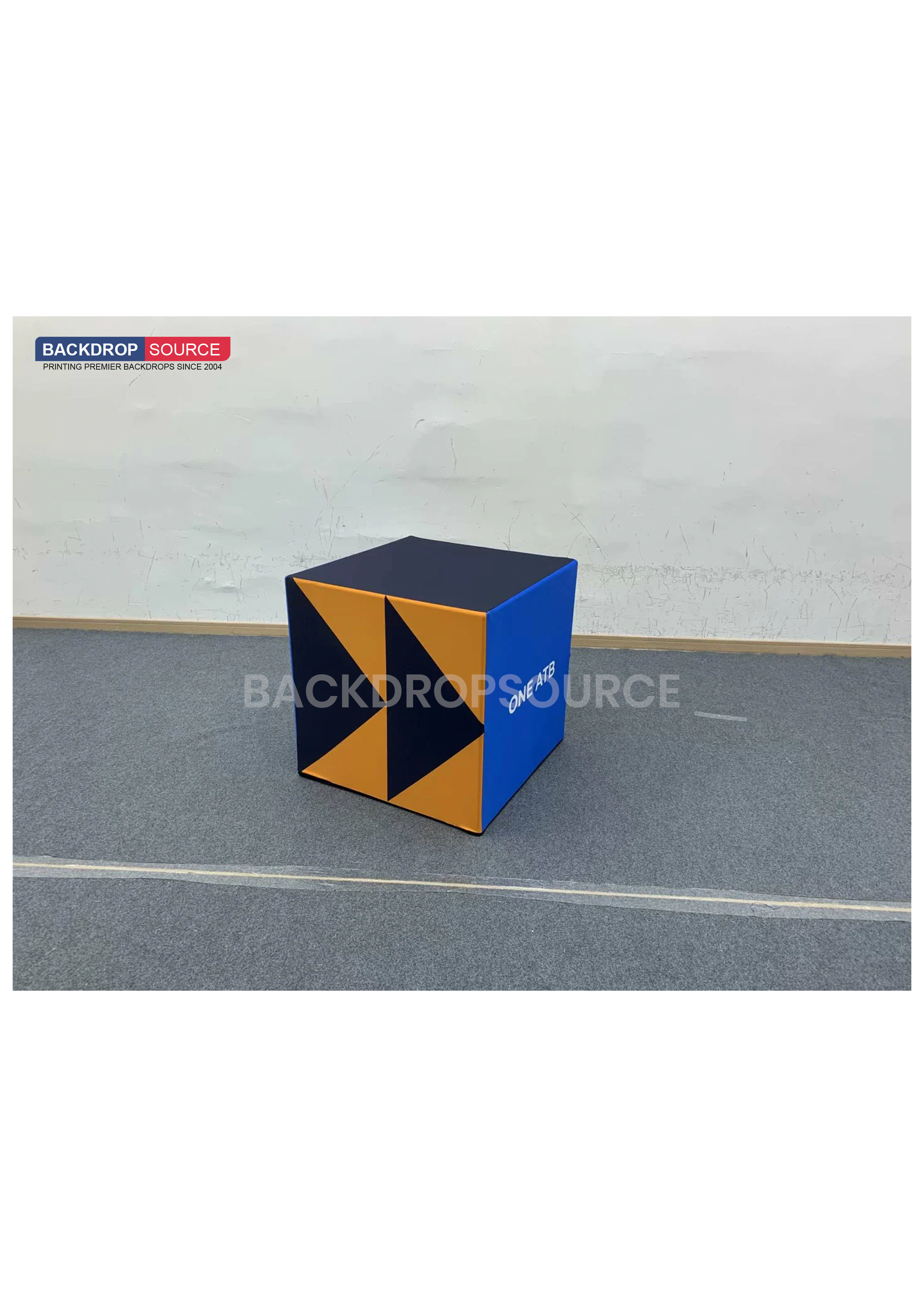 3 Sets of Stretch Fabric Displays for Product Showcase.