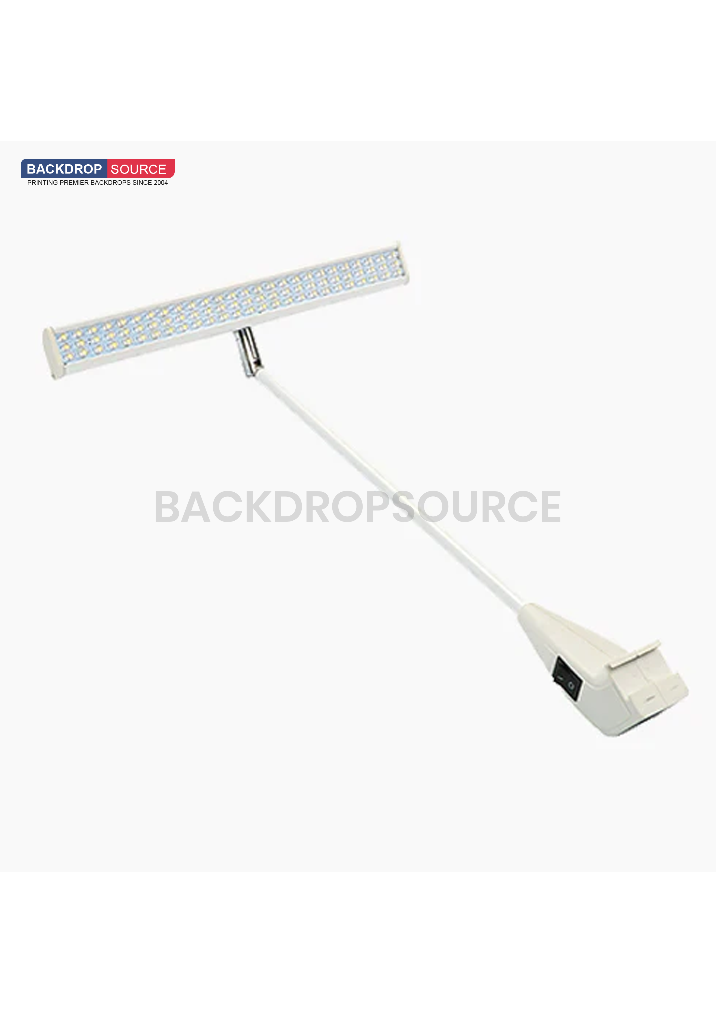 Curved Backwall Kit with Clamping Lights.