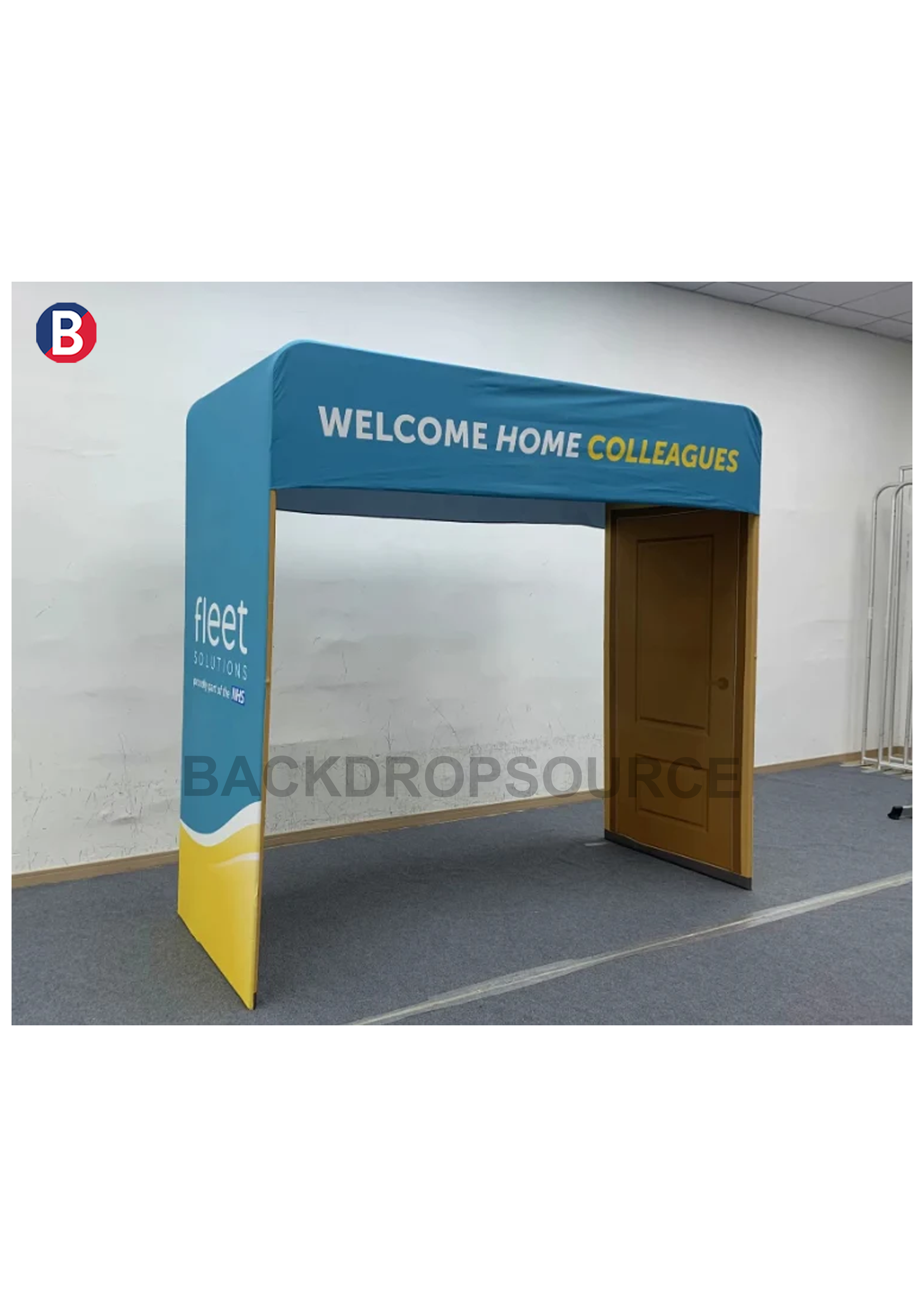 Square Shape Tension Fabric Display Arch With Header.