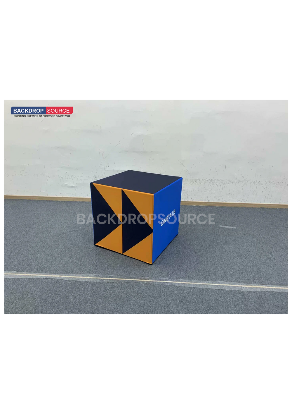 3 Sets of Stretch Fabric Displays for Product Showcase.